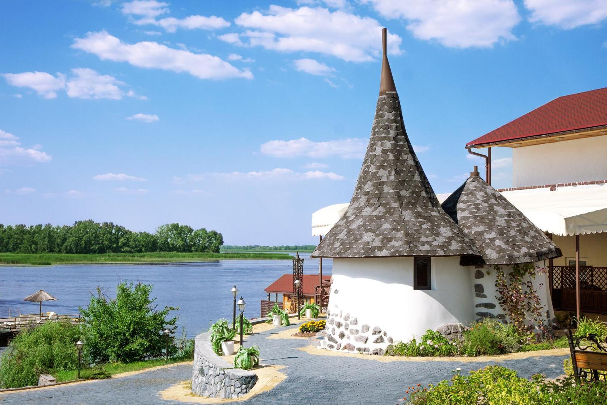Mayak Resort Kam'yani Potoky Exteriör bild