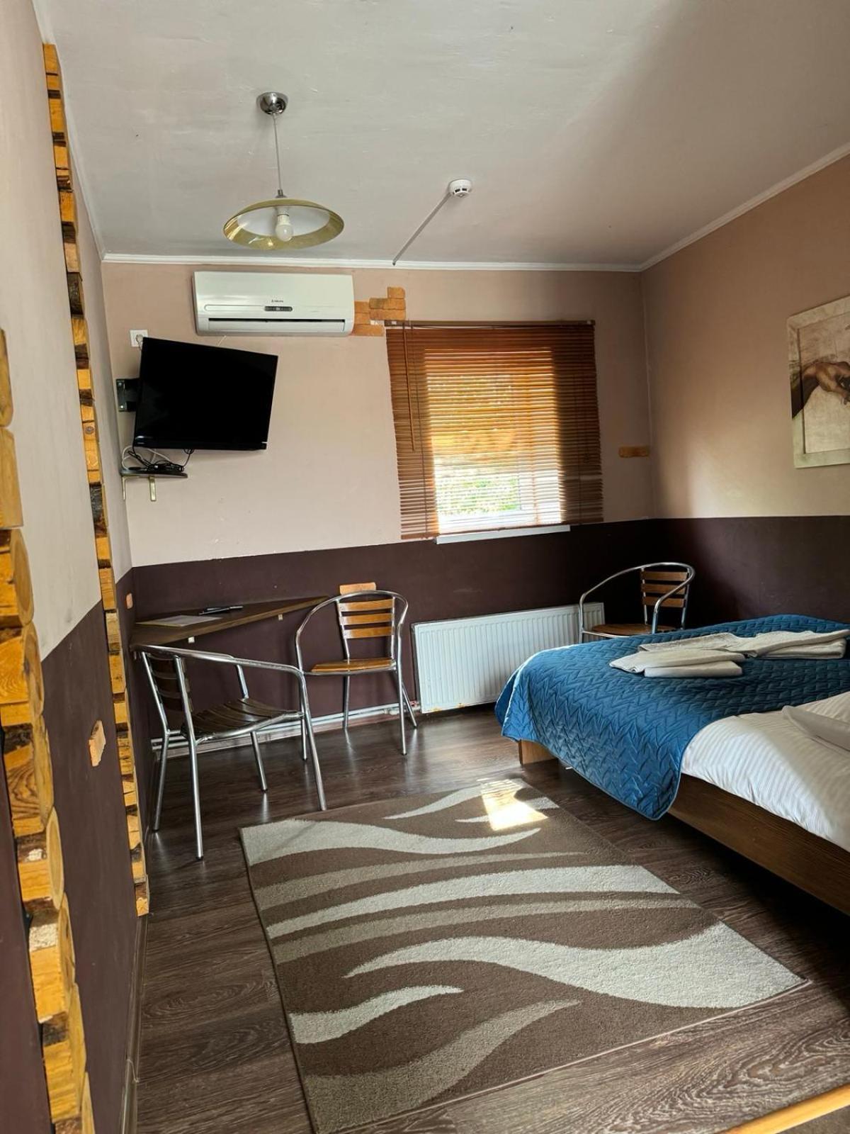 Mayak Resort Kam'yani Potoky Exteriör bild