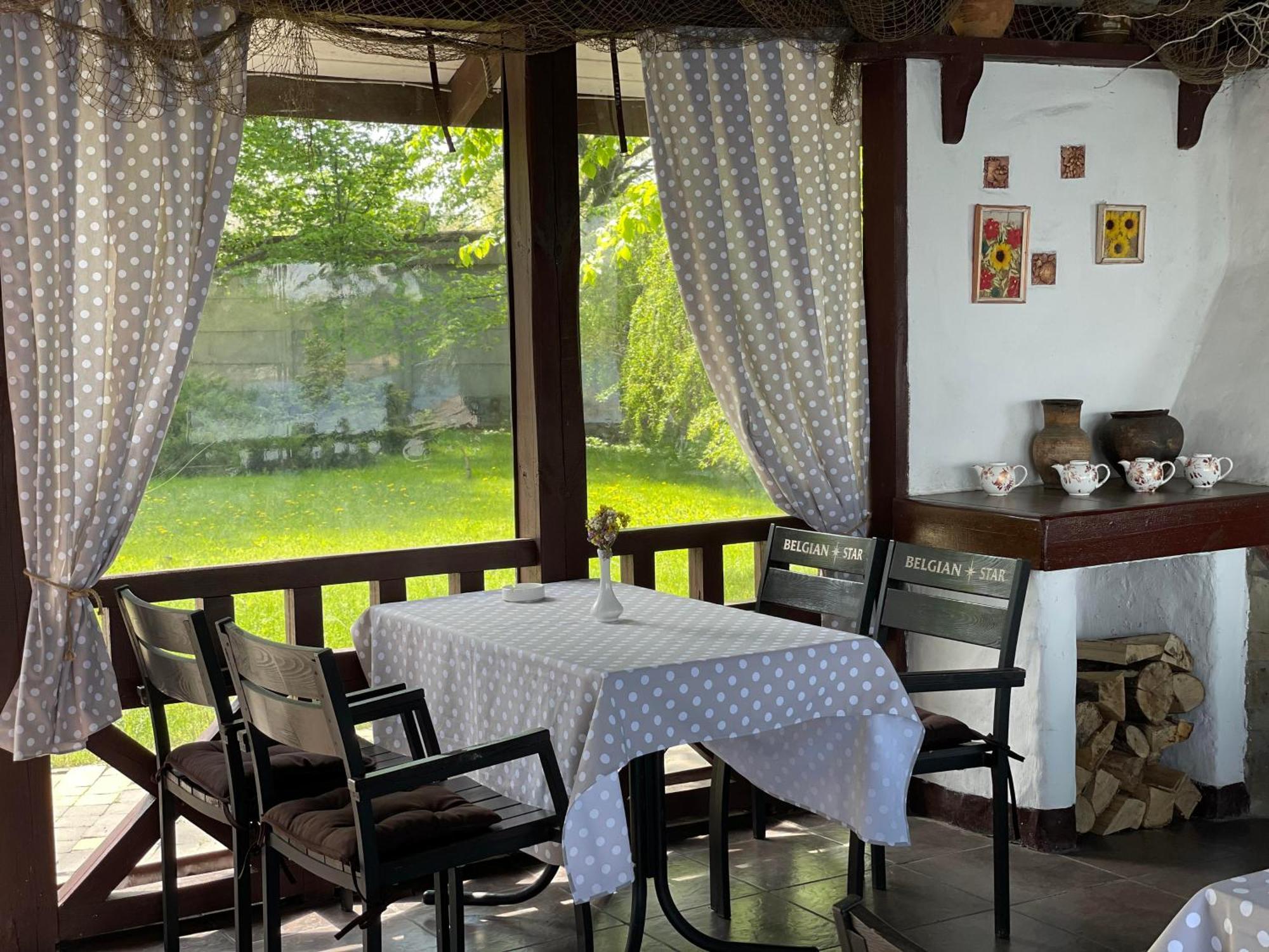Mayak Resort Kam'yani Potoky Exteriör bild